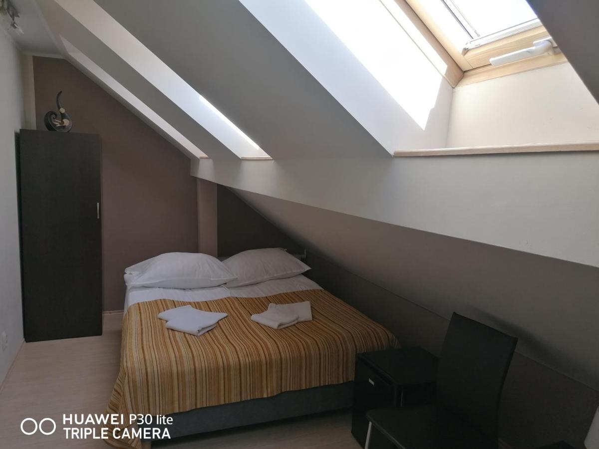 Eurybia Bed and breakfast 3*